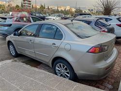 ميتسوبيشي لانسر